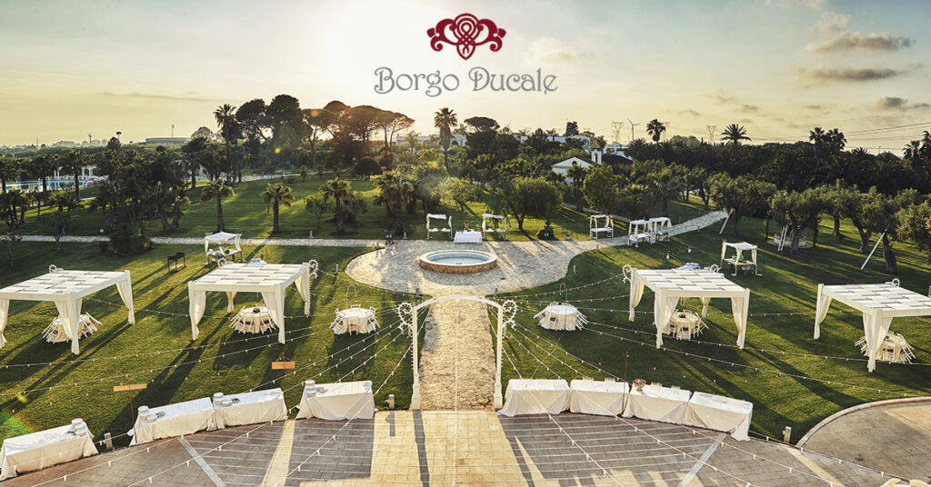 Borgo Ducale è una location esclusiva per matrimoni in Puglia, a Tuturano (Brindisi). Consigliata da Carmelo De Carlo, caricaturista dei matrimoni. Parco secolare, sale storiche, piscine, rito civile in loco e cucina mediterrane